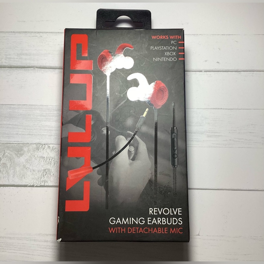 LVLUP Revolve Gaming Earbuds with Detachable Mic
